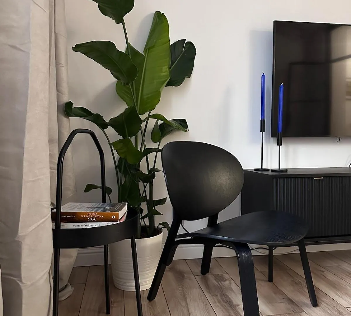 Cozy Apartment Krasinski Garden Warsaw 0*,  Poland